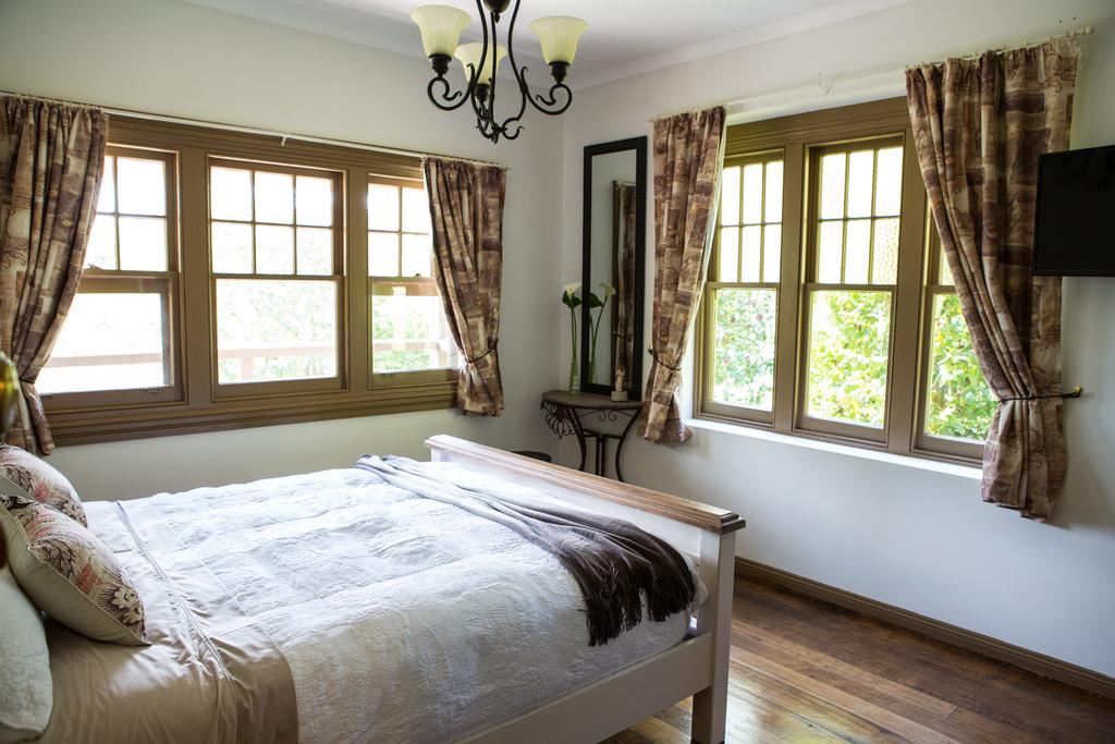 Bed and Breakfast Buttercup Hill à Warburton Extérieur photo